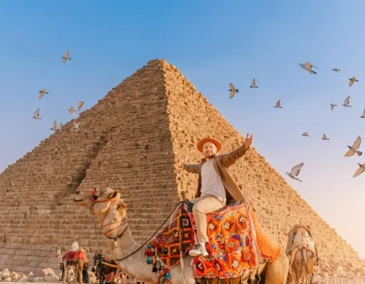 Giza Pyramids & Saqqara Tour with Boat Trip from Alexandria